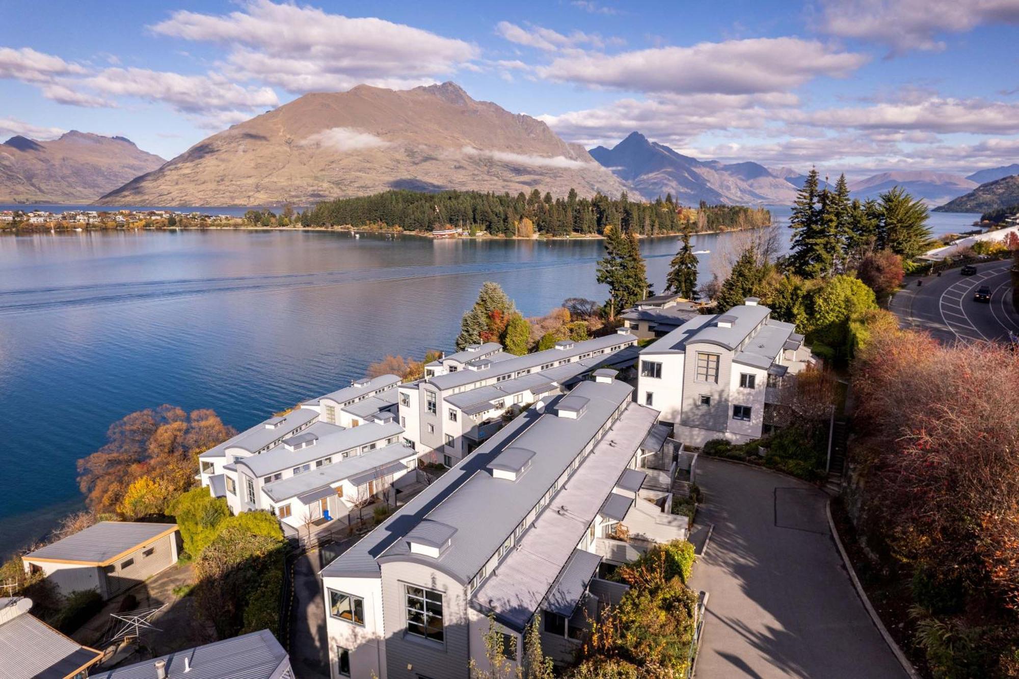Mantra The Point Distretto di Queenstown Esterno foto